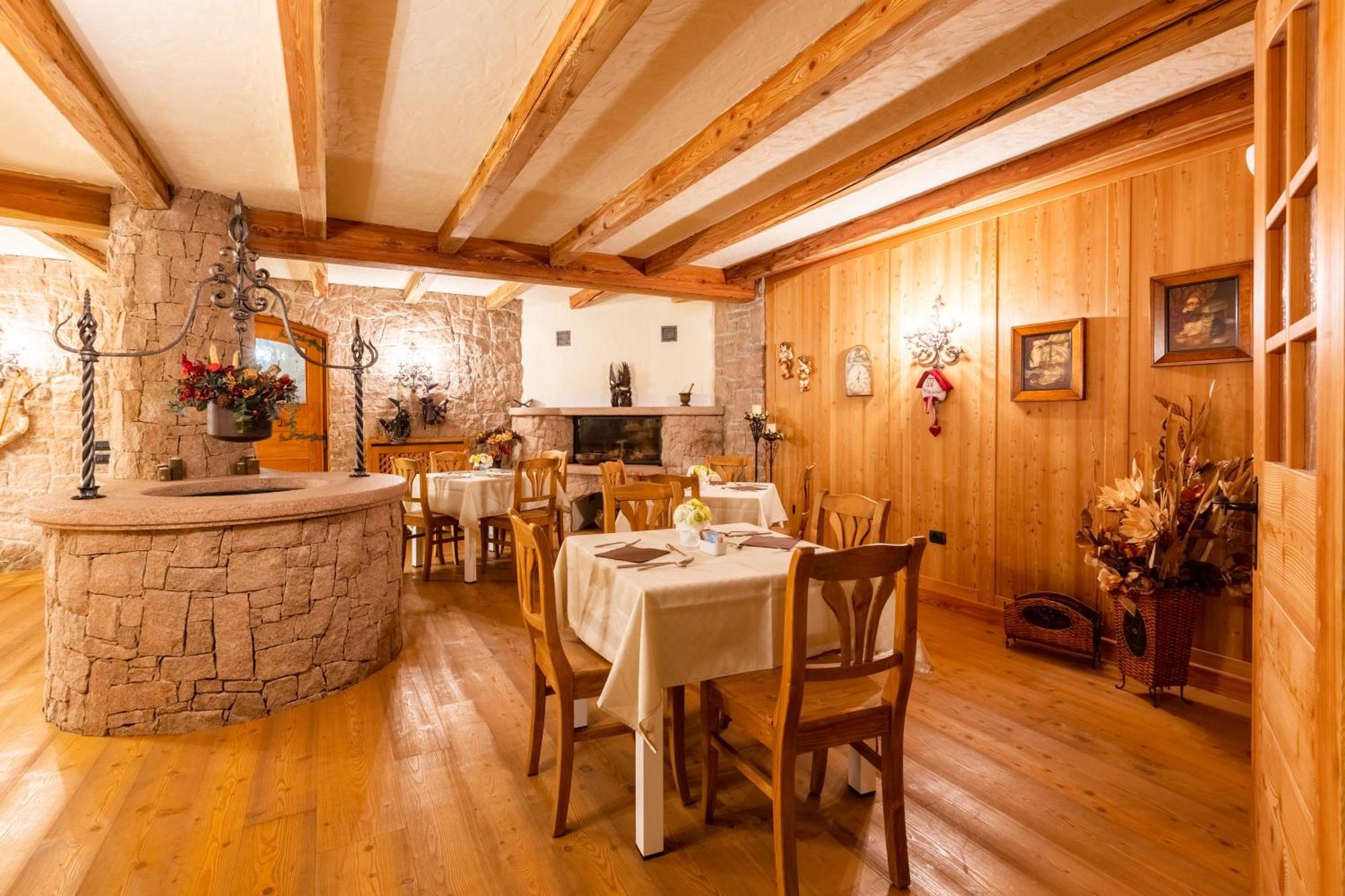 Appartamento Le Colonne - Relais Villa Quercia Tassullo Luaran gambar