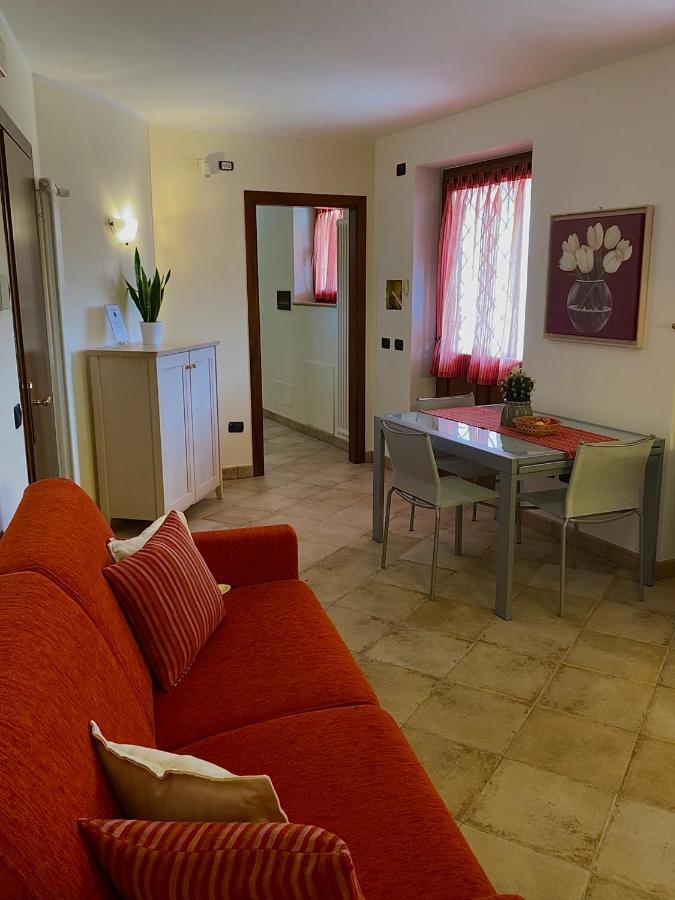 Appartamento Le Colonne - Relais Villa Quercia Tassullo Luaran gambar